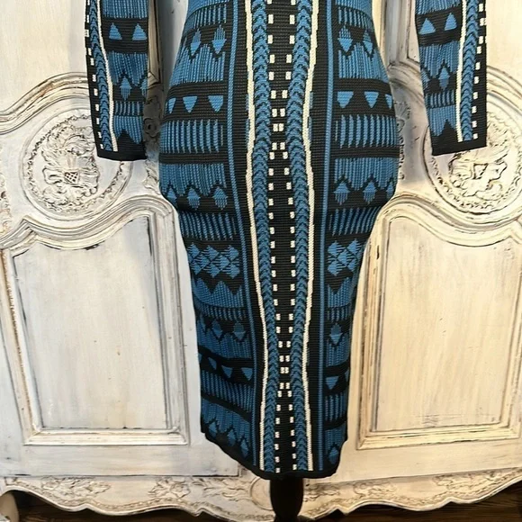 Jealous Tomato Geo Graphic Long Sleeve Deep V Neck Body con Knit Dress Size S - Picture 5 of 11